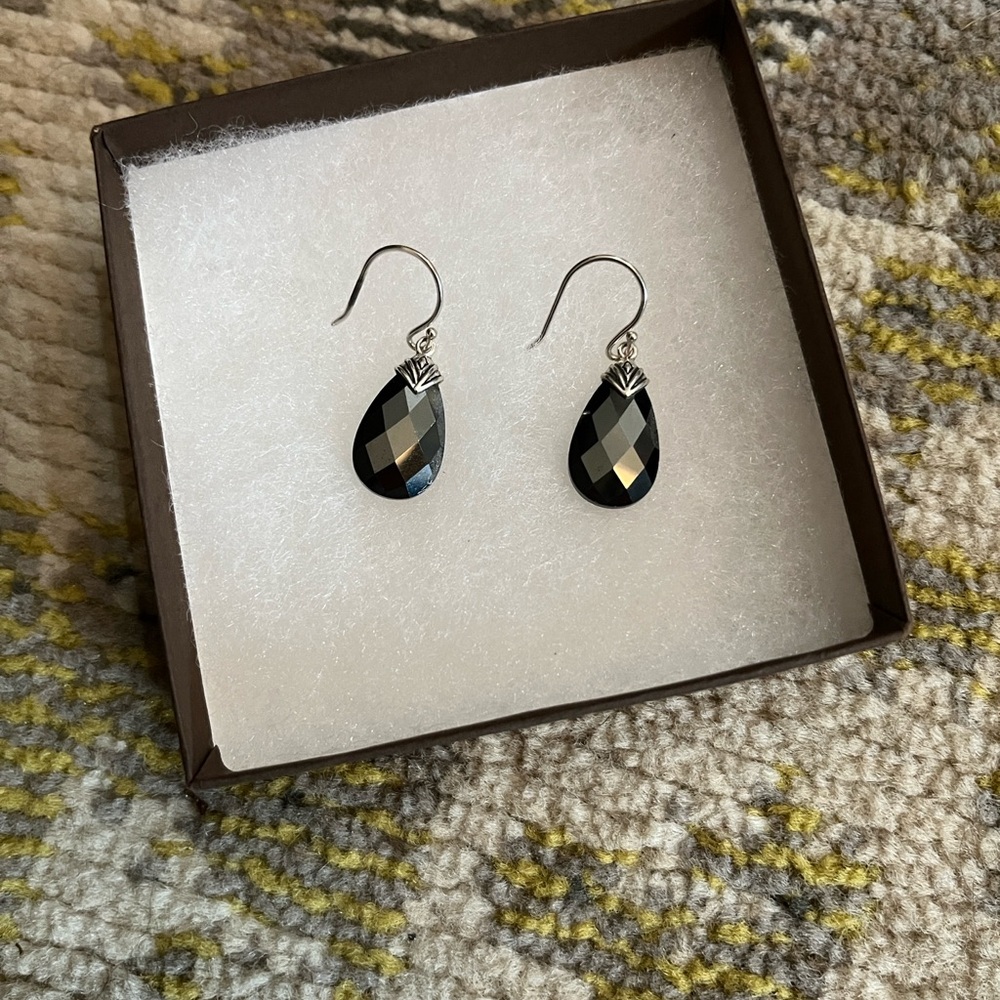 Silpada Ebony Earrings